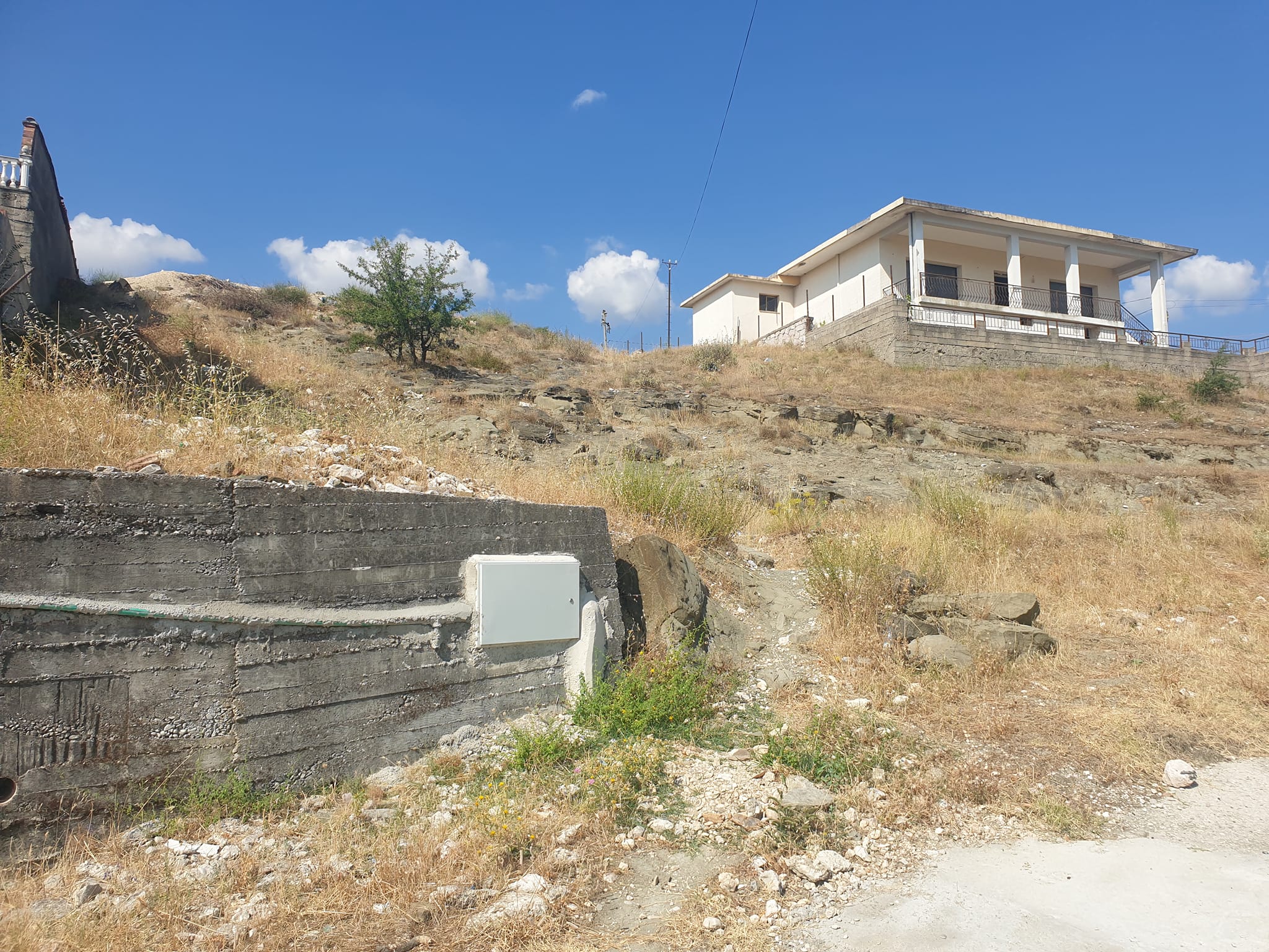 SHITET TRUALL LAGJJA CFAKE GJIROKASTER