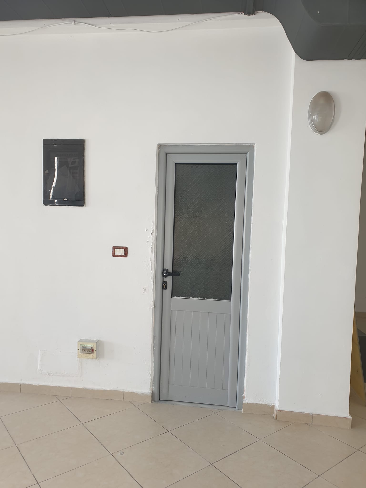 SHITET DYQAN 18 SHTATORI GJIROKASTER