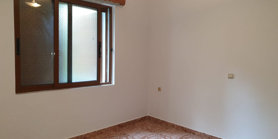 SHITET APARTAMENT 2+1 me sip 110 m2 KATI 1,LAGJJA 18 SHTATORI,GJIROKASTER