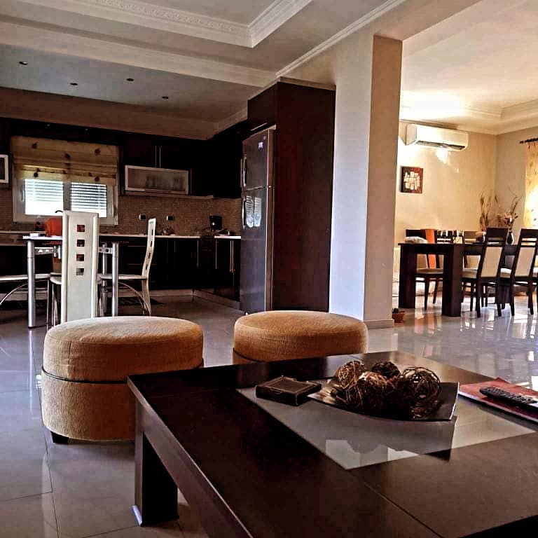 SHITET VILE 2 KATESHE NE GJENDJE SHUME TE MIRE, LAGJJA DUNAVAT GJIROKASTER .