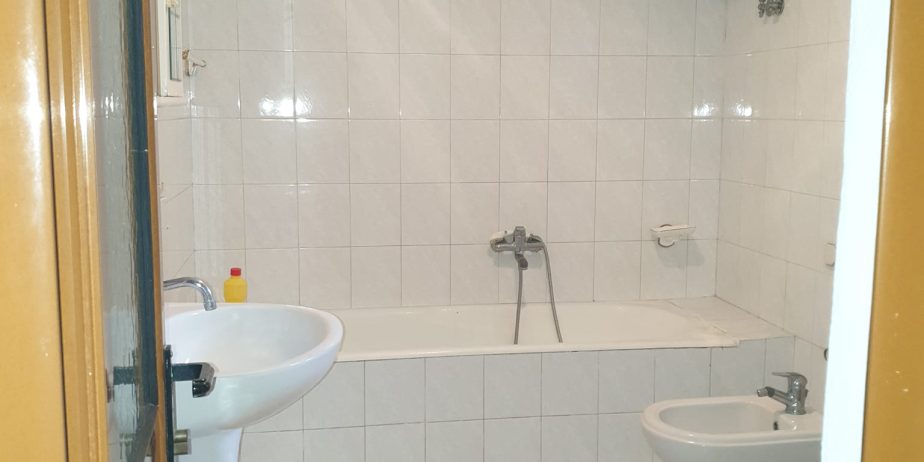 SHITET APARTAMENT 2+1 ,LAGJJA 18 SHTATORI GJIROKASTER.