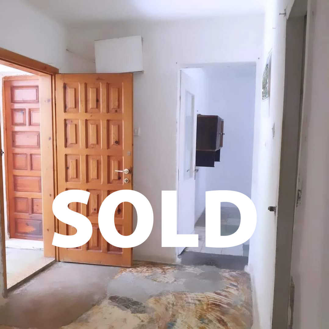 SHITUR APARTAMENT 1+1 me sip 52 m2 ,ISH BLLOKU FURAVE GJIROKASTER